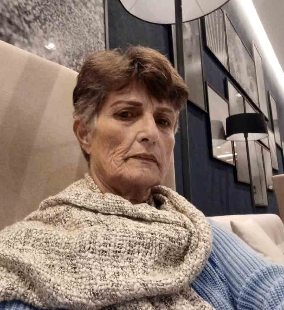 Cibele Regina Gonçalves Lourenço